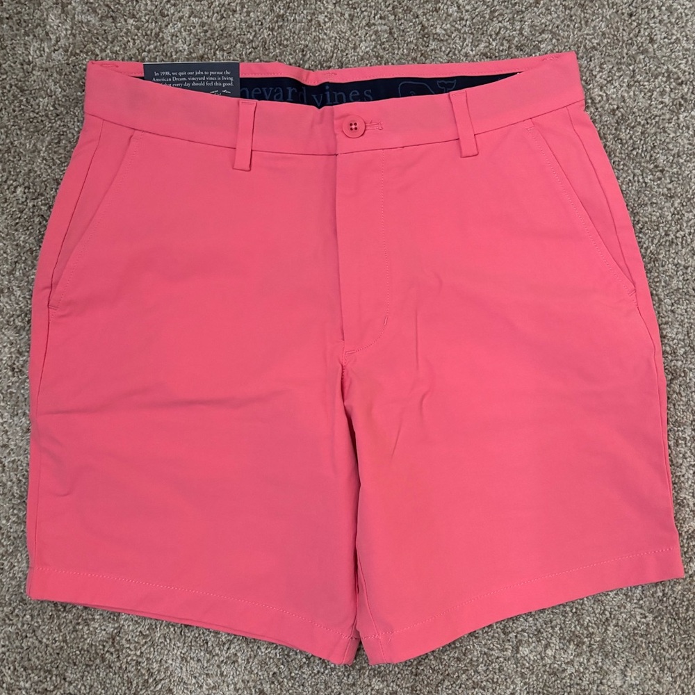 Vineyard Vines Men’s 8” Breaker Shorts - size 30